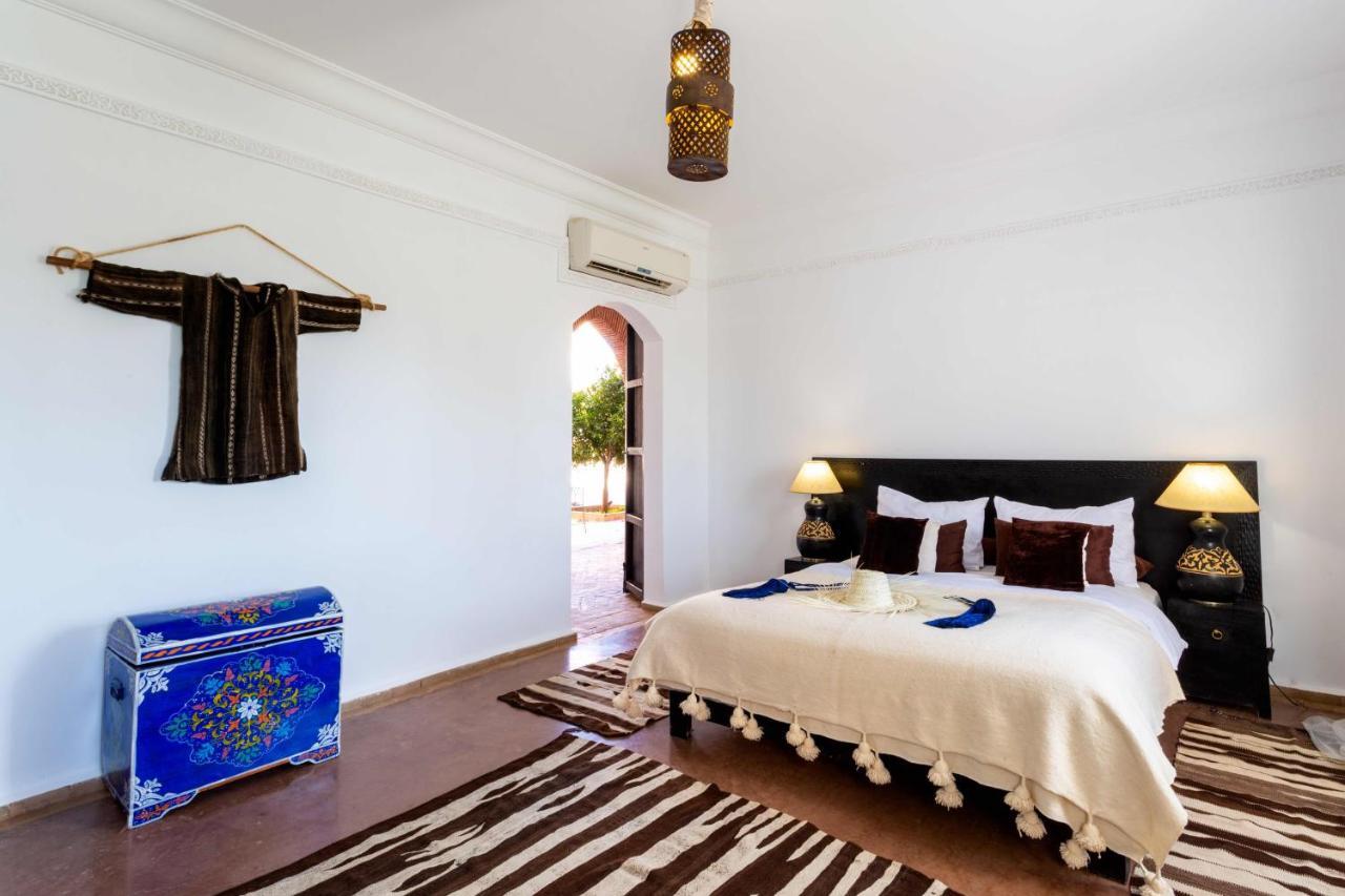 Kasbah Caracalla Bed & Breakfast Ait Zat Ngoại thất bức ảnh