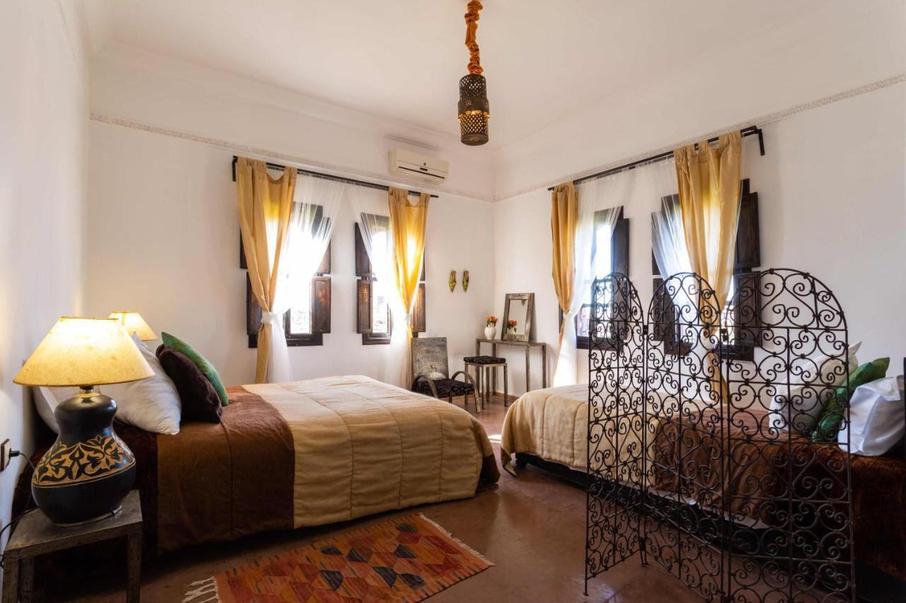 Kasbah Caracalla Bed & Breakfast Ait Zat Ngoại thất bức ảnh