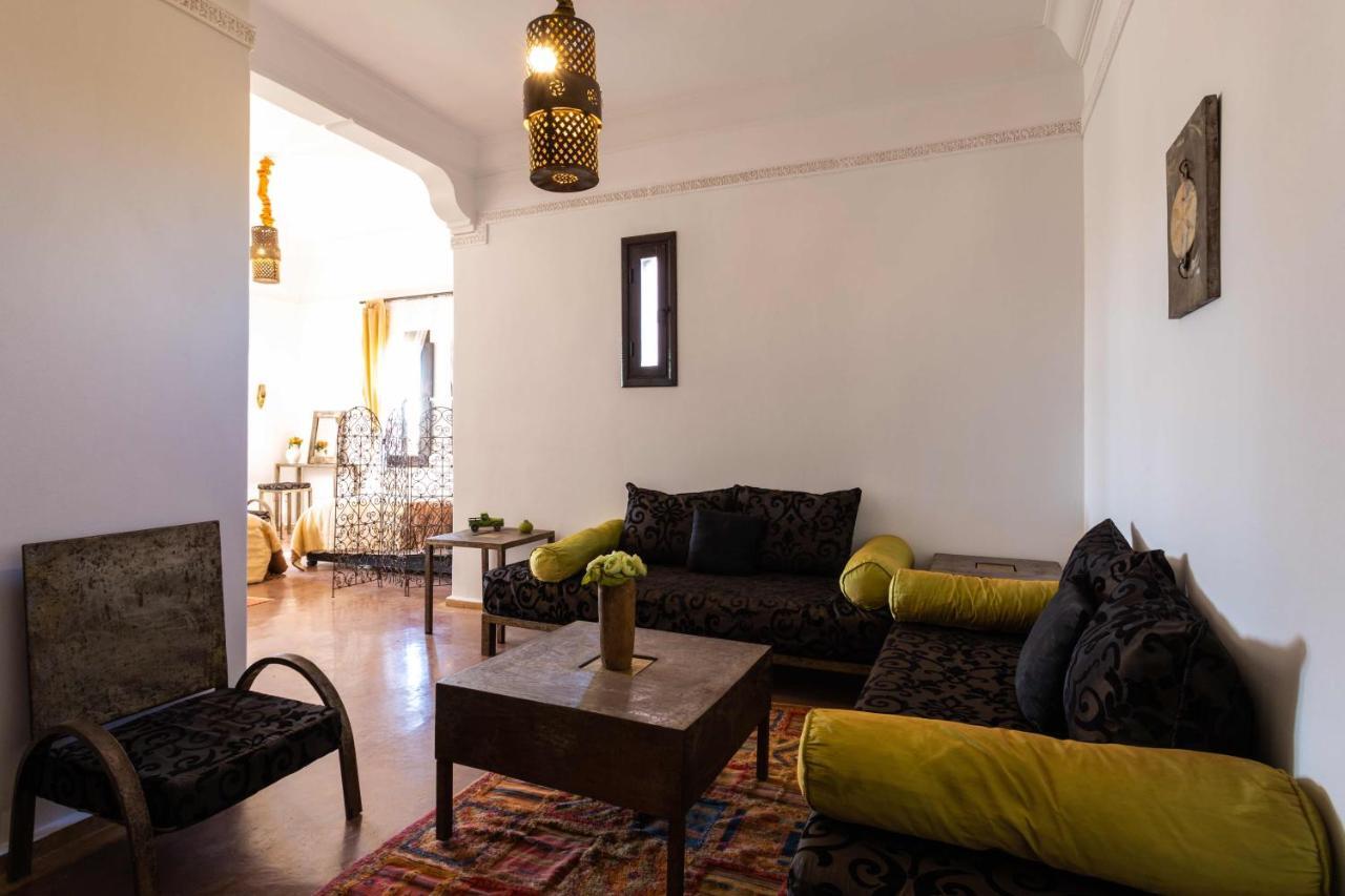 Kasbah Caracalla Bed & Breakfast Ait Zat Ngoại thất bức ảnh